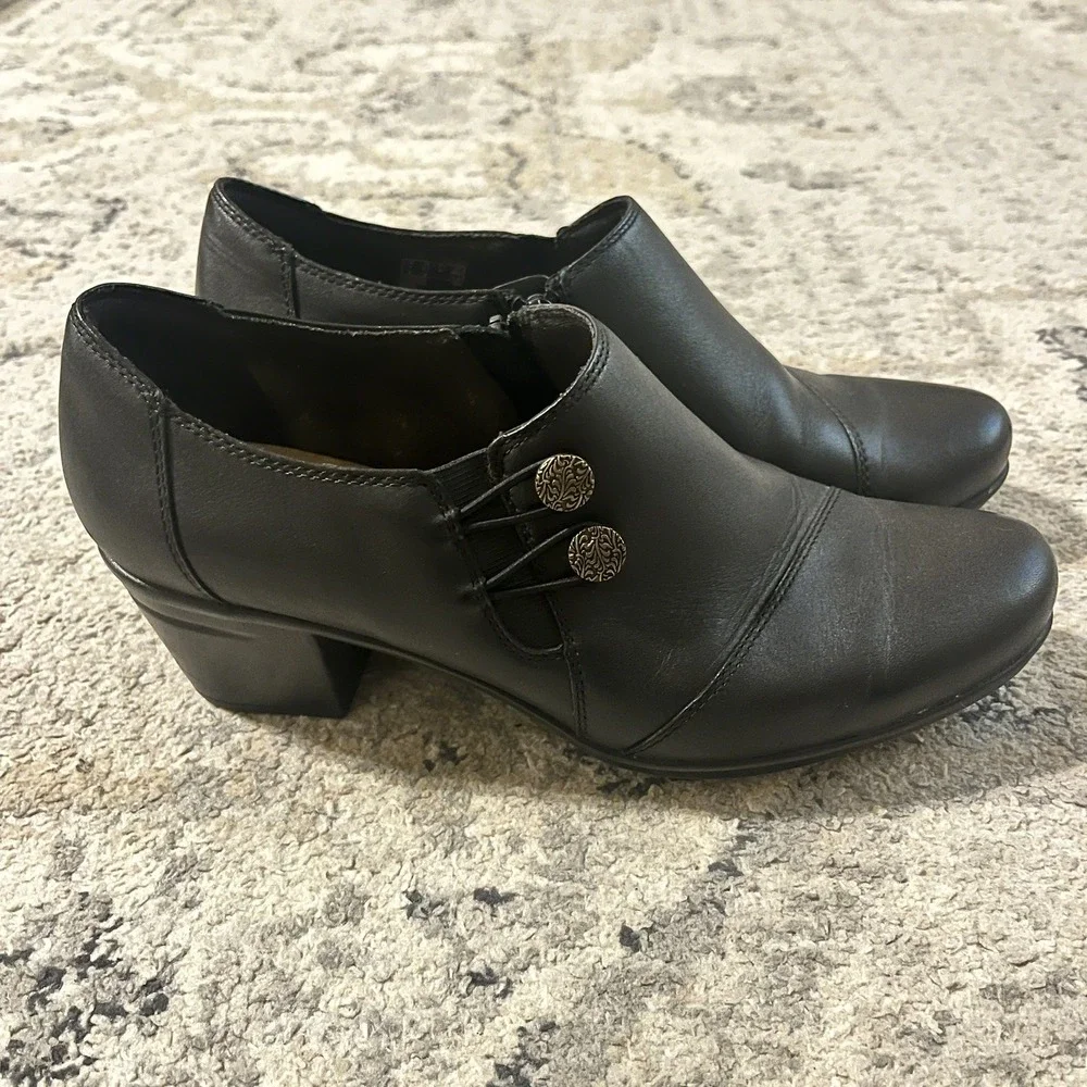 Collection by Clarks Women's 22545 Emslie Warren Black Leather‎ Boots Size 9.5